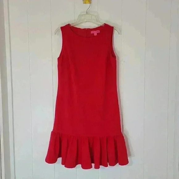 Betsey Johnson Dresses & Skirts - Betsey Johnson Womens Sleeveless Ruffle Hem Shift Dress Size 4 Red Zip Lined
